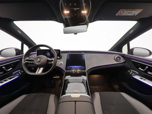 Mercedes EQE350 bild 16