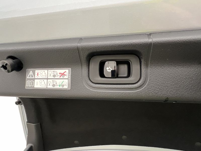 Mercedes EQE350 bild 33