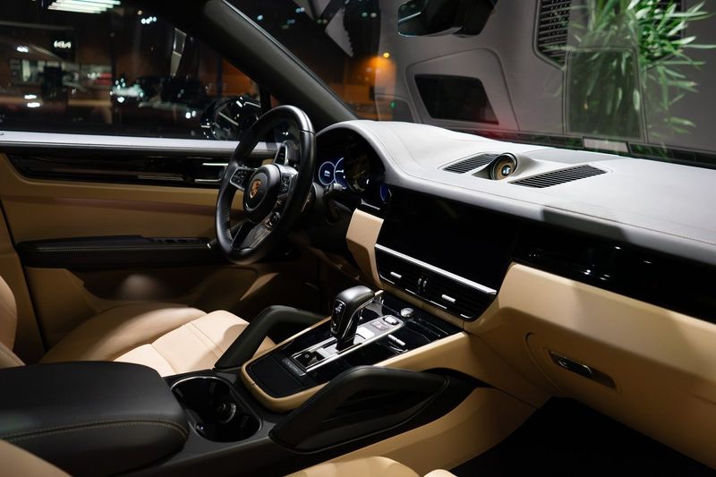 Porsche Cayenne bild 13