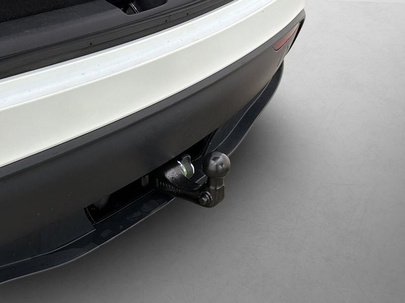 Tesla Model Y bild 10