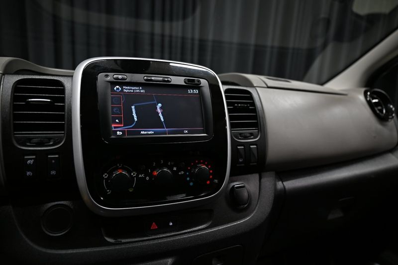 Renault Trafic bild 28