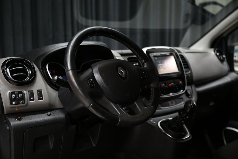 Renault Trafic bild 19