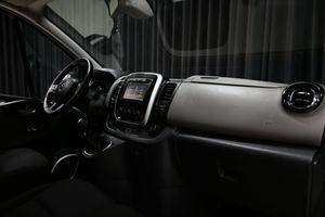 Renault Trafic bild 32