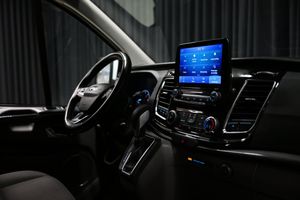 Ford Tourneo Custom bild 25