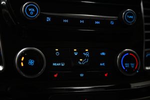 Ford Tourneo Custom bild 19