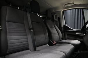 Ford Tourneo Custom bild 8