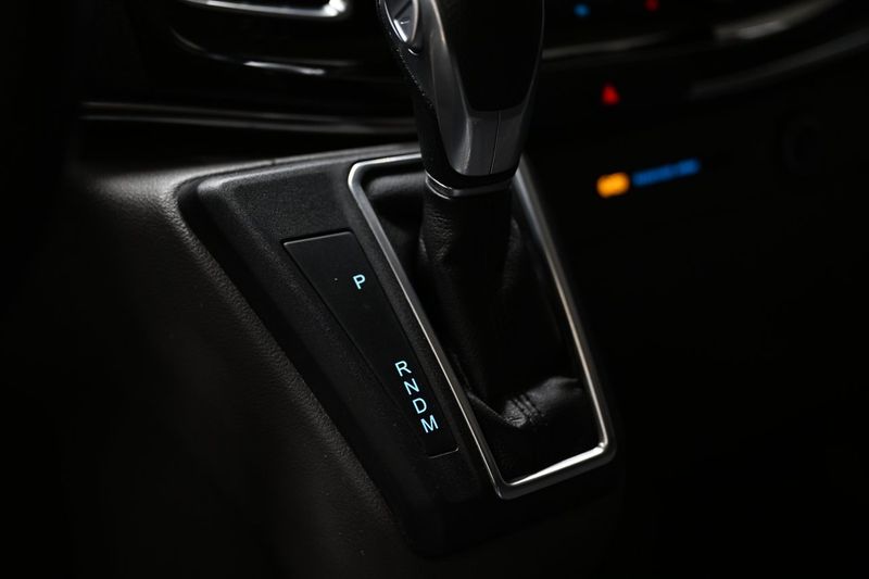 Ford Tourneo Custom bild 18