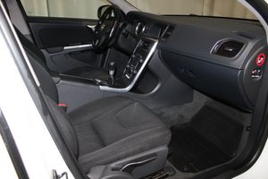 Volvo S60 bild 14