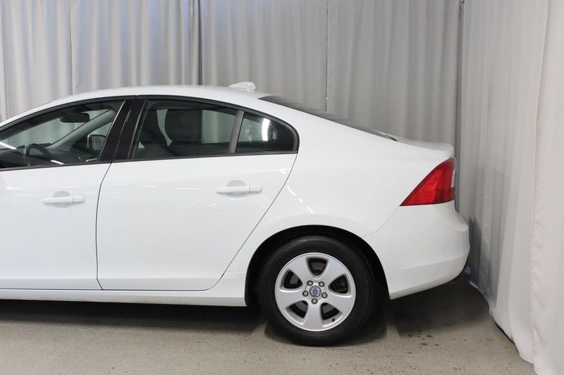 Volvo S60 bild 8