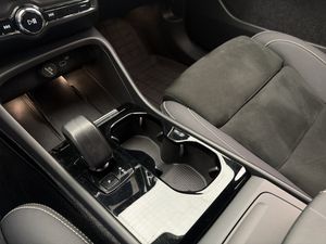 Volvo XC40 bild 37