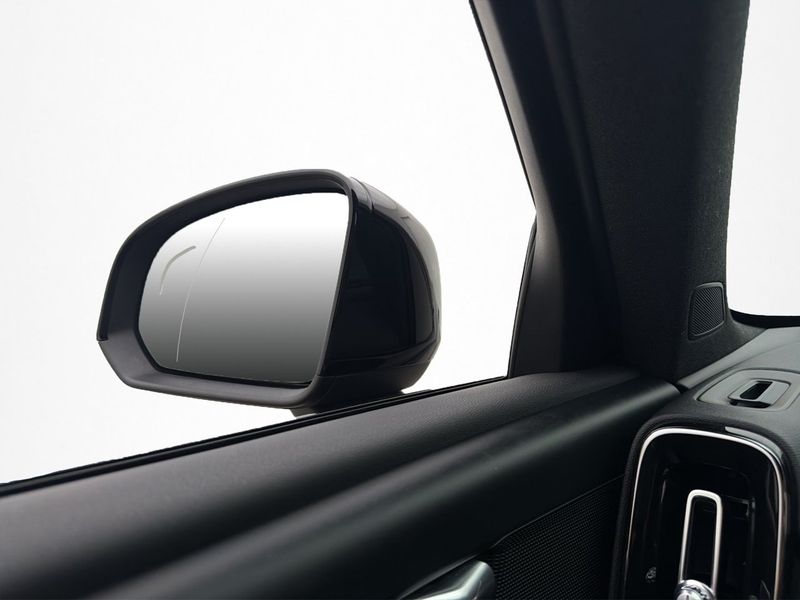Volvo XC40 bild 24