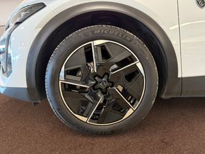 Peugeot 408 bild 8