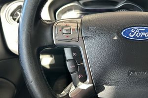 Ford Mondeo bild 19