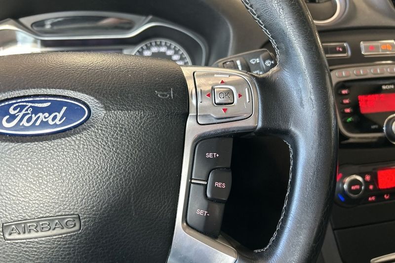 Ford Mondeo bild 20