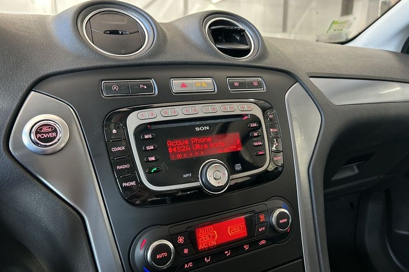 Ford Mondeo bild 22