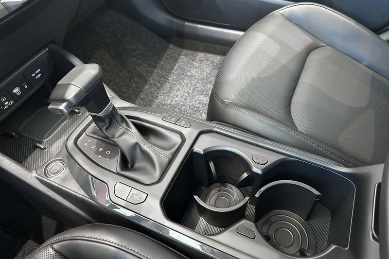Kia K4 bild 17