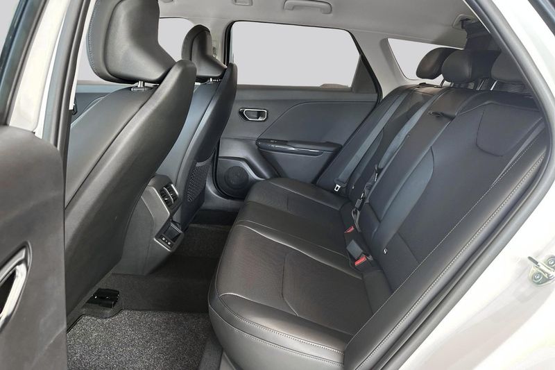 Kia K4 bild 11
