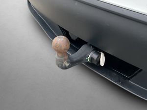 Tesla Model Y bild 10