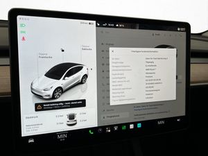 Tesla Model Y bild 22
