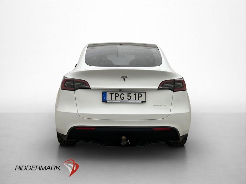 Tesla Model Y bild 8