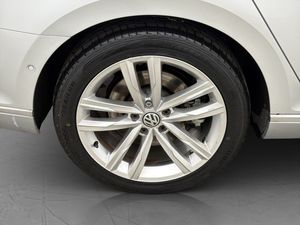 Volkswagen Passat bild 35