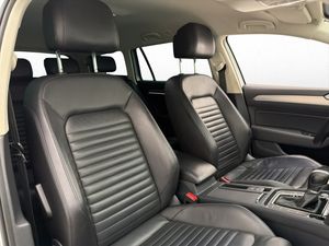 Volkswagen Passat bild 31