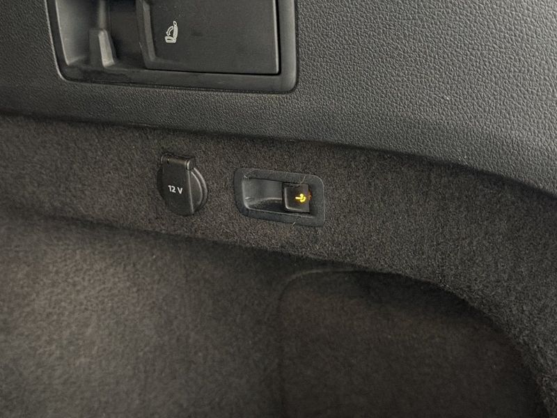 Volkswagen Passat bild 10