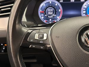 Volkswagen Passat bild 16