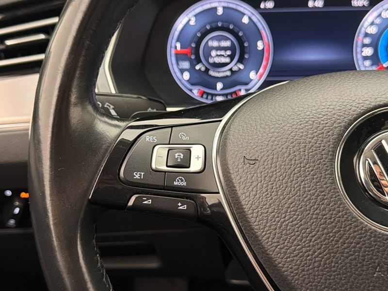 Volkswagen Passat bild 16