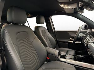 Mercedes EQB250+ bild 12