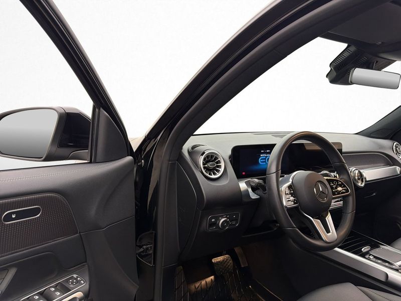Mercedes EQB250+ bild 9
