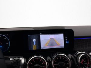 Mercedes EQB250+ bild 18