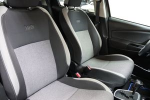 Toyota Yaris bild 15