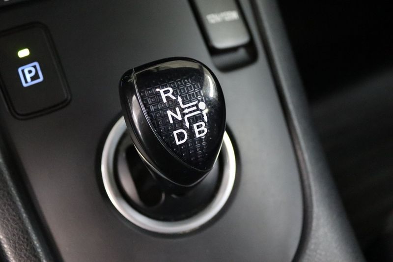 Toyota Auris bild 19