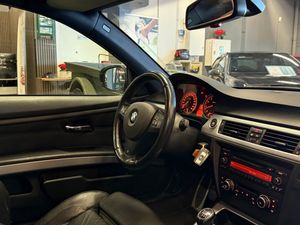 BMW 325 bild 17