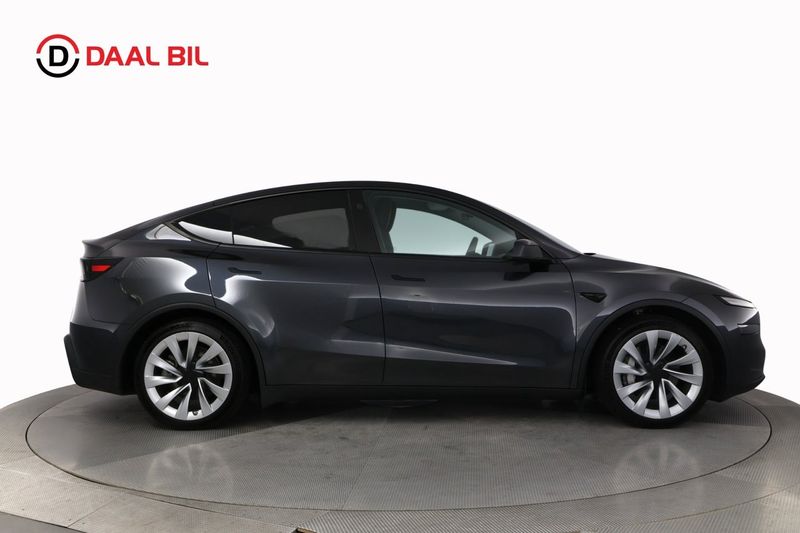 Tesla Model Y bild 5