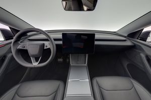 Tesla Model Y bild 13