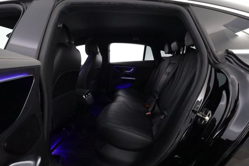 Mercedes EQE350 bild 12