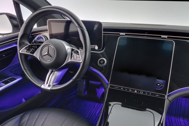 Mercedes EQE350 bild 15