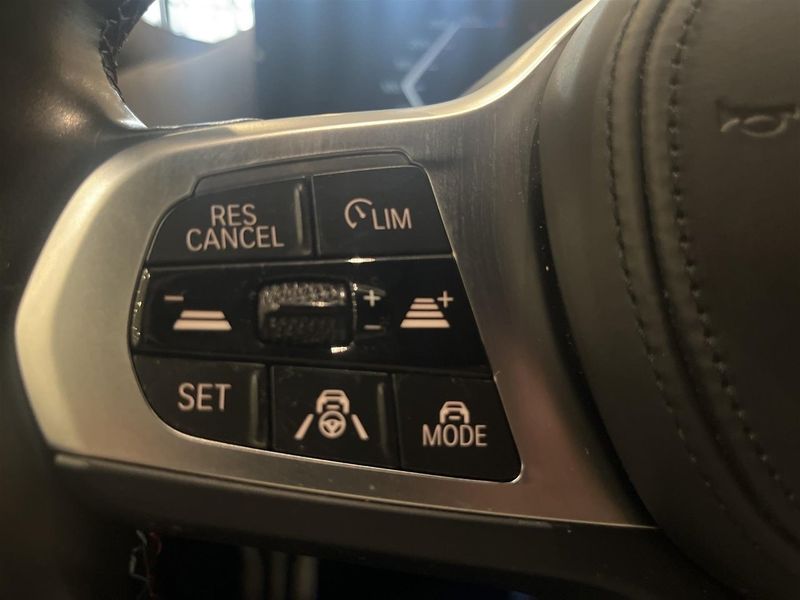 BMW i4 bild 16