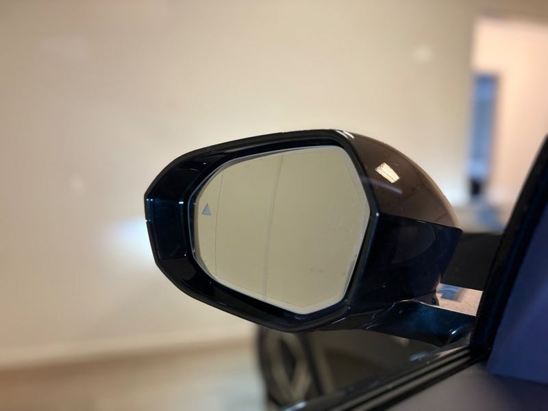 BMW i5 bild 27