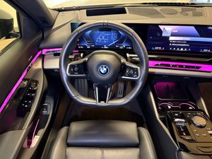 BMW i5 bild 10