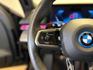 BMW i5 bild 11