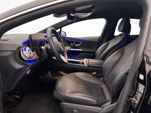 Mercedes EQE350+ bild 15