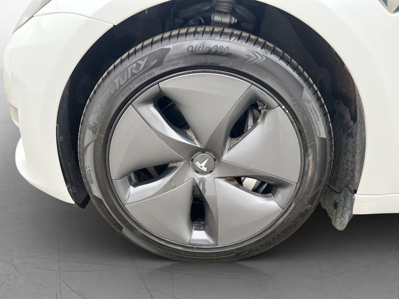 Tesla Model 3 bild 34