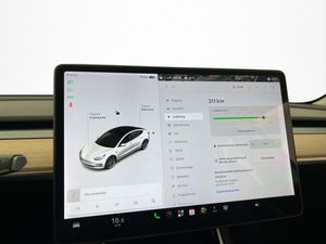Tesla Model 3 bild 23