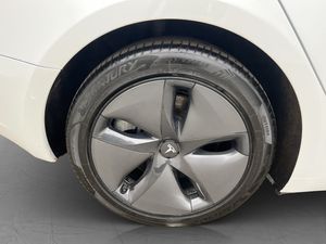 Tesla Model 3 bild 36