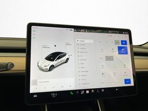 Tesla Model 3 bild 21