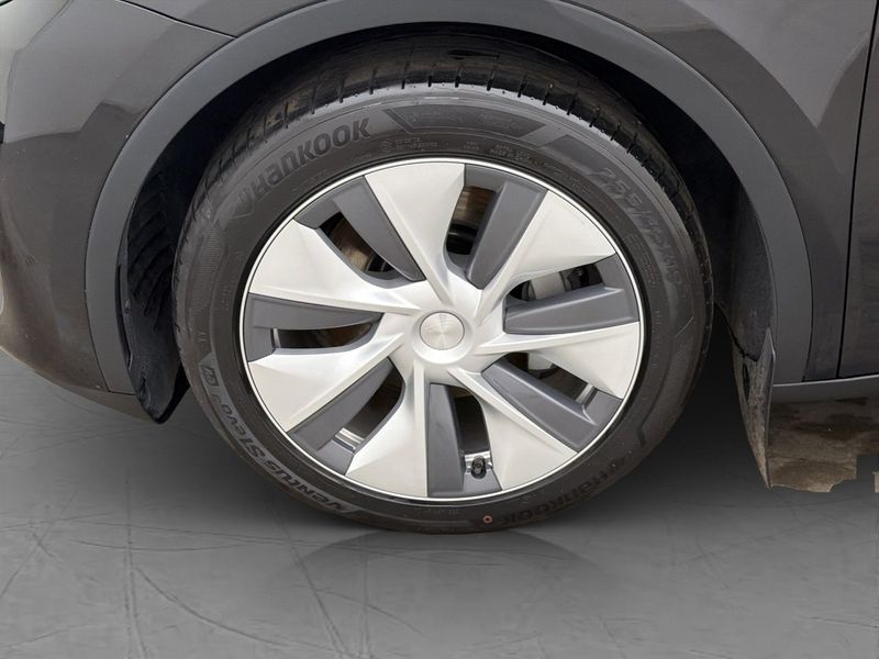 Tesla Model Y bild 34