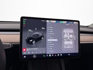 Tesla Model Y bild 25